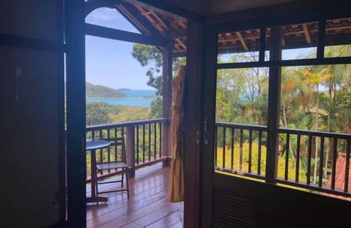 Ubatuba House | House prumirim waterfall
