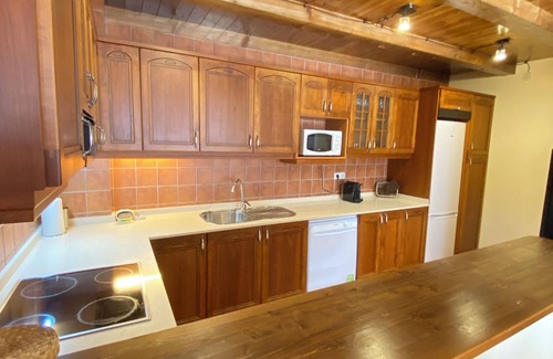 Bagergue House | House townhouse in Bagergue, tourist apartment in Bagergue, ski in baqueira