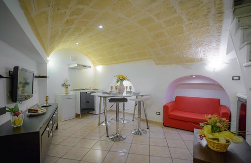 Centro Storico House | house vacations to the sea