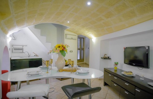 Centro Storico House | house vacations to the sea