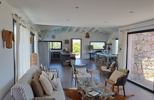 Gurgazu House | House/Villa - Bonifacio