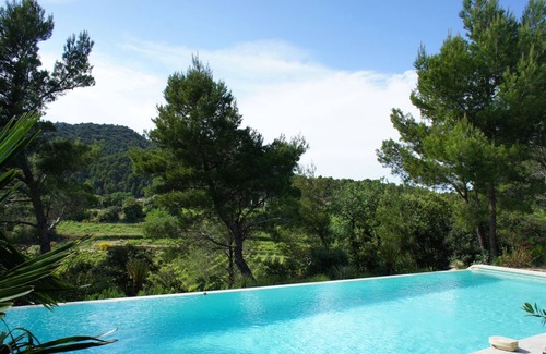 Le Barroux House | House / Villa - LE BARROUX