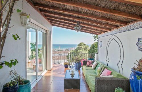 Sitges House | HOUSE WITH AMAZING VIEWS , OVERLOOKING THE FESTIVAL TOWN OF SITGES