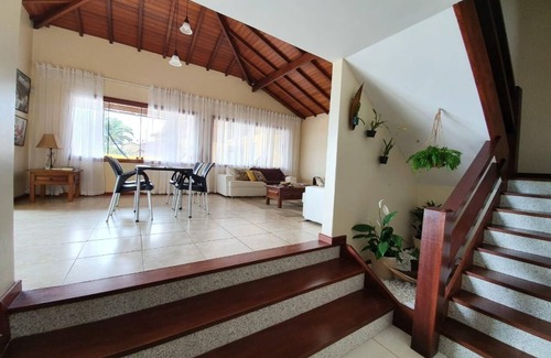 Jose Goncalves House | House with beautiful sunset in Búzios