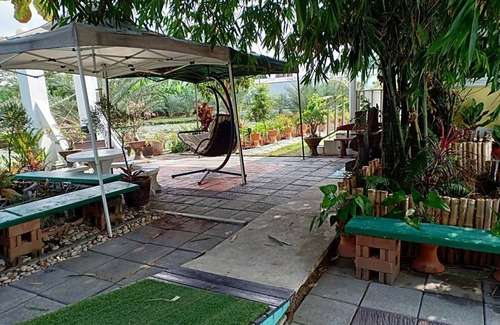 Bang Chalong House | House with Garden View