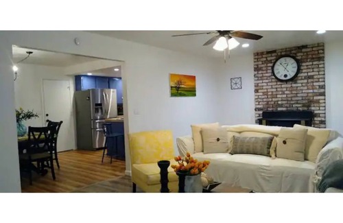 Santa Rosa House | House with New Addition King Size Bed, close to Downtown, St Helena, Kenwood