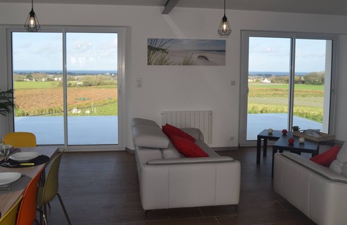Cleder House | House with panoramic sea view