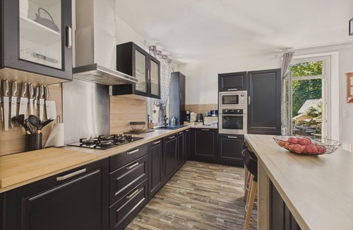 Carlux Ski Chalet | House with pool and large garden for 6