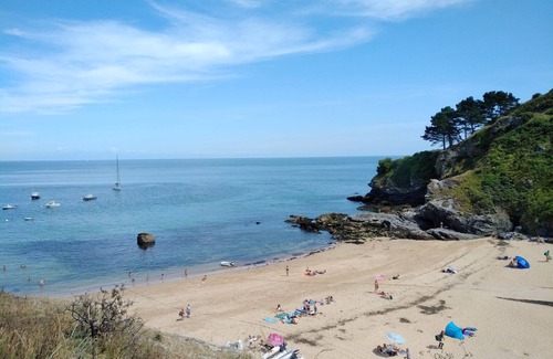 Locmaria Apartment | House with pool and terrace near the beach