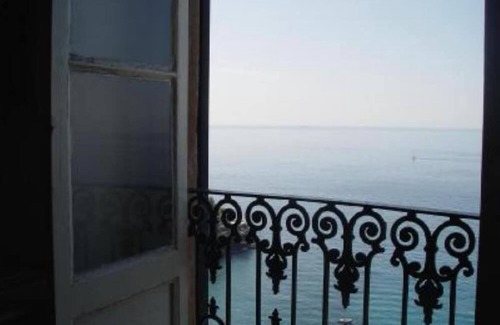 Pieve Ligure Apartment | House with terrace perched on the cliff, direct access to the sea, beach 15min