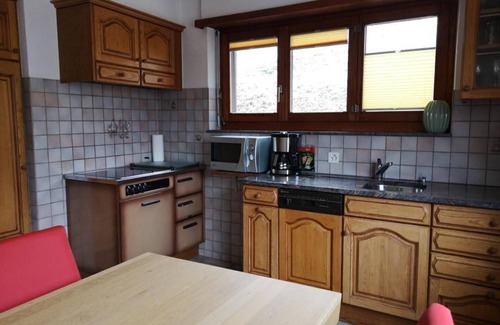 Albinen Apartment | House Xaver