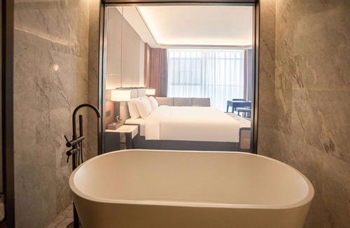 Linchuan Hotel | Howard Johnson By Wyndham Jufu Plaza Jinxi