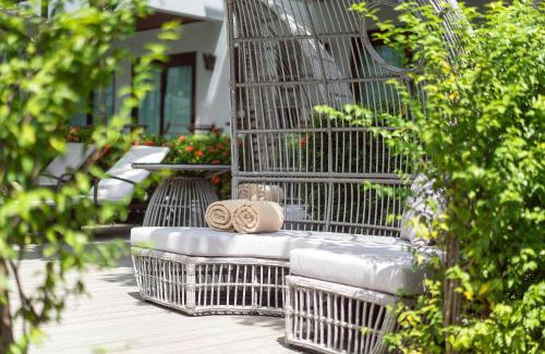 Sa Khu Hotel | Howard Johnson by Wyndham Phuket Naiyang