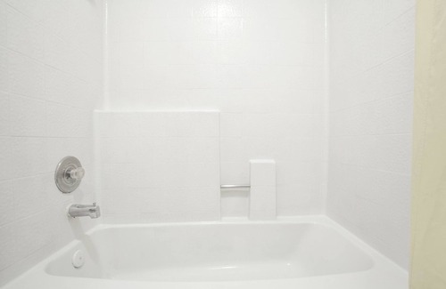 St. George Hotel | Howard Johnson Hotel & Suites by Wyndham St. George