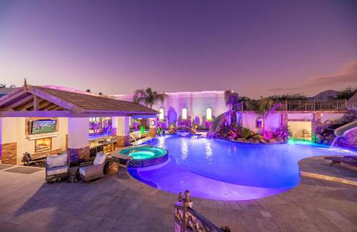 Cactus Acres House | HÓZHÓ Grand Estate on Sunnyside