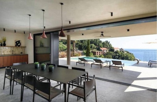 Lozica Villa | Villa Eleven