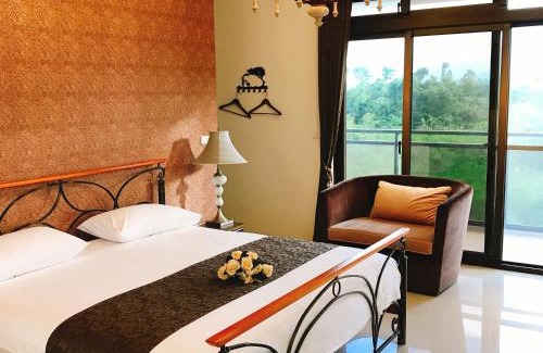 Shoufeng Bed & Breakfast | Hu Moon Lake