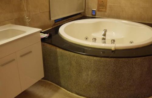 East District House | Hua Jia Motel