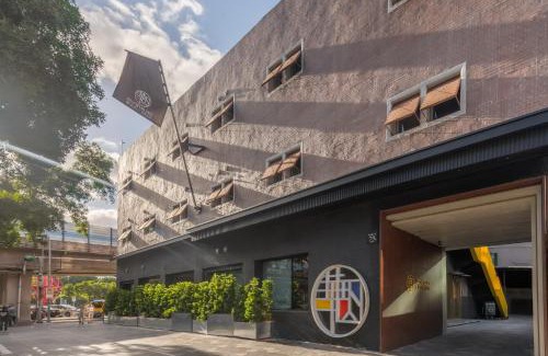 Zhongzheng Hotel | Hua Shan Din by Cosmos Creation - Huashan Creative Park