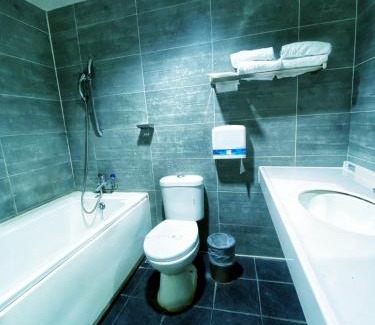 Nanzi Hotel | Hua Xiang Motel - Nanzih