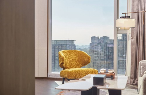 Shizhong District Hotel | HUALUXE Leshan by IHG