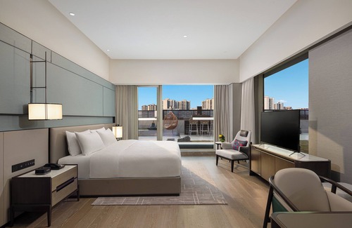 Shizhong District Hotel | HUALUXE Leshan by IHG