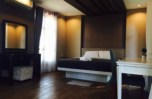 Nai Mueang Hotel | Huaymuang Apartment