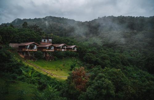 Pong Yaeng House | Hubkhaosawan Homestay