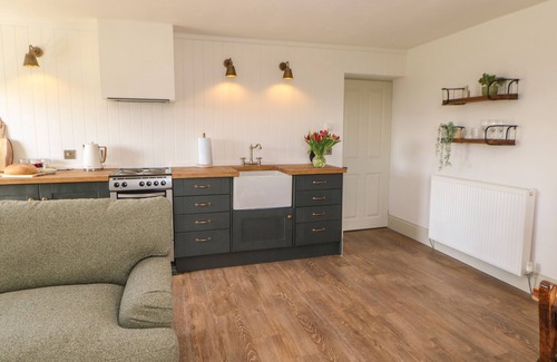 Barnard Castle Cottage | Hudeway View