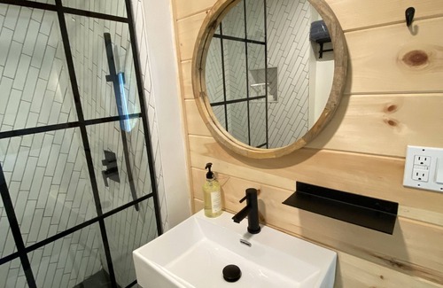 Valatie Cottage | Hudson: Martin Van Buren lake cottage IIII (4)