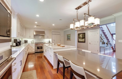 Briarcliff Manor House | Hudson River Views: Briarcliff Manor Home w/Deck