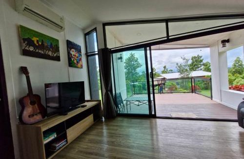 Mae Kon House | Hug Doi Homestay Chiang Rai