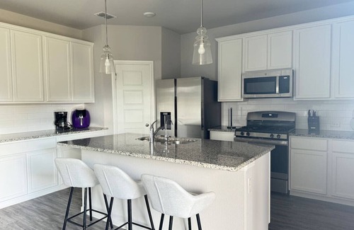 Celina House | Huge Backyard in Beautiful Home