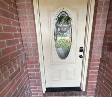 Cypress House | Huge Captivating Modern 5Bdr home-(The Xperience)