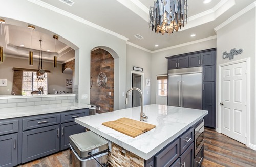 Perris House | Huge Hilltop Mansion with Million Dollar views
