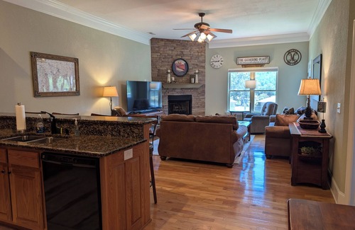 Young Harris Condo | HUGE Views at Lake Chatuge - HUGE plush condo with two king suites!