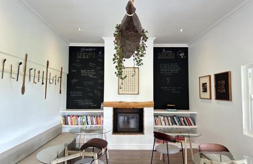 Franschhoek House | Huguenot House