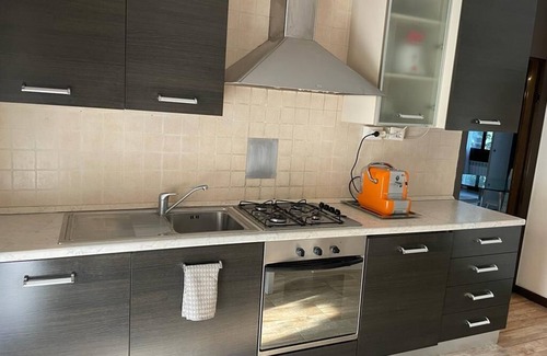 Milano 3 Apartment | Humanitas Hospital 2 km, 12 km centre of Milan, with lake view, peace and nature