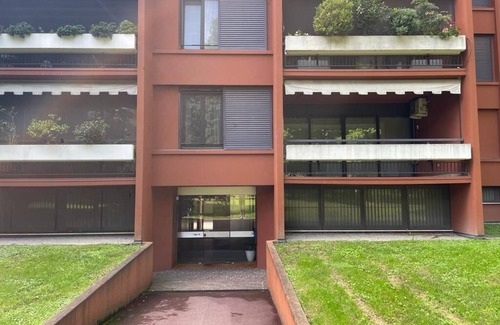 Milano 3 Apartment | Humanitas Hospital 2 km, 12 km centre of Milan, with lake view, peace and nature