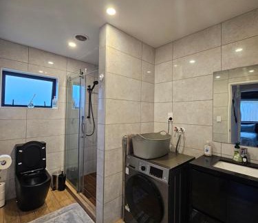 Kelston Apartment | Humble Abode
