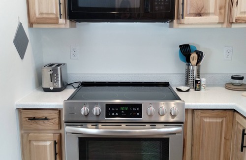 Whitefish House | Hungry Horse Hideaway #D - 2 Bedroom 1 Full Bath - 10 minutes from Glacier Park!