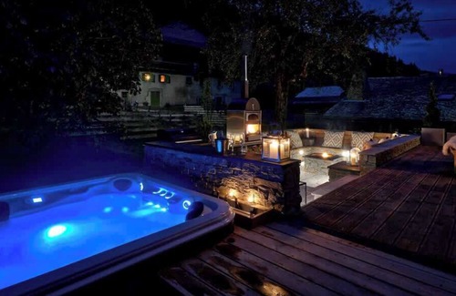 Morzine Ski Chalet | Hunter Chalets - Chalet 46º - Fully Catered