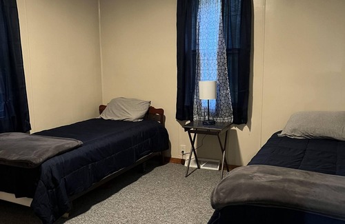 Bloomington Cabin | Hunter's/Fishermen's Dream Cabin! - Direct Access to public game lands!