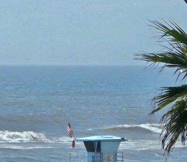 Huntington Beach Hotel | Huntington Surf Inn