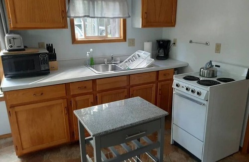 Au Train Apartment | Huron #2 @ Kimar`s Resort