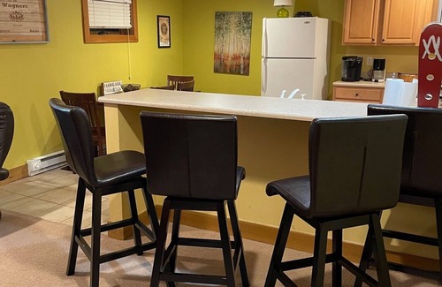 Boyne Falls Condo | Hurry - Fall Colors won’t last - Open Oct 22-27 Boyne Mountain - sleeps 2-5