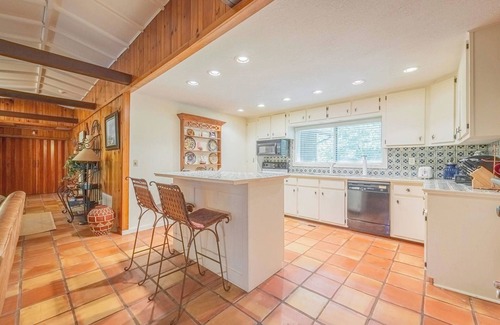 Helen Cabin | Hütte Im Wald-n5 minute walk to downtown.