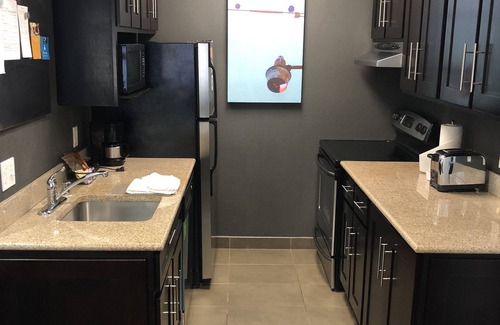 Belmont Hotel | HYATT house Belmont/Redwood Shores