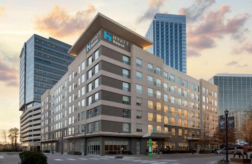 North Hills Hotel | Hyatt House Raleigh North Hills