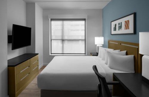 North Hills Hotel | Hyatt House Raleigh North Hills